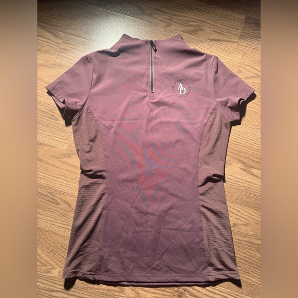 Aztec Diamond Tech Tee Equestrian - Picture 7 of 10